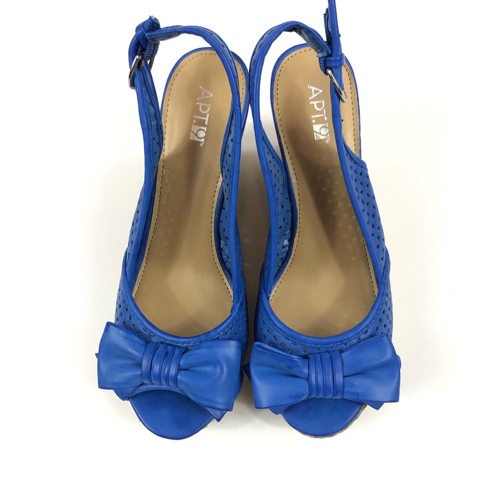 Apt 9 Miranda Wedge - Picture 2 of 5